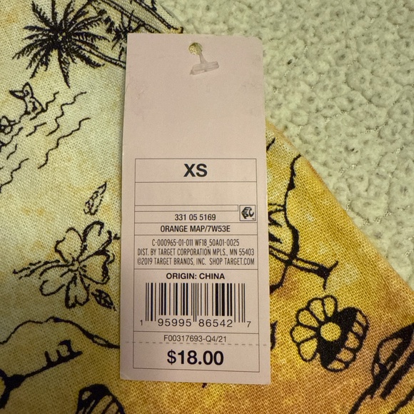 Cute beach themed shorts - Picture 4 of 6